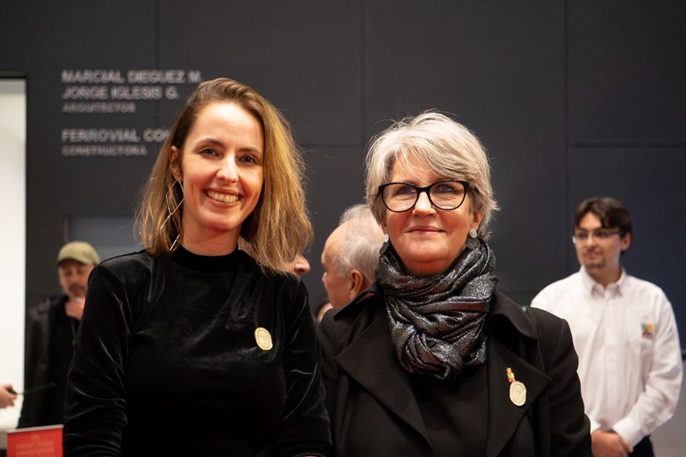 La actual directora del CEAC, Dominique Thomann, y la vicerrectora de Extensión y Comunicaciones, Pilar Barba, también llegaron a VM20 a la inauguración de la Gran Sala Sinfónica Nacional.